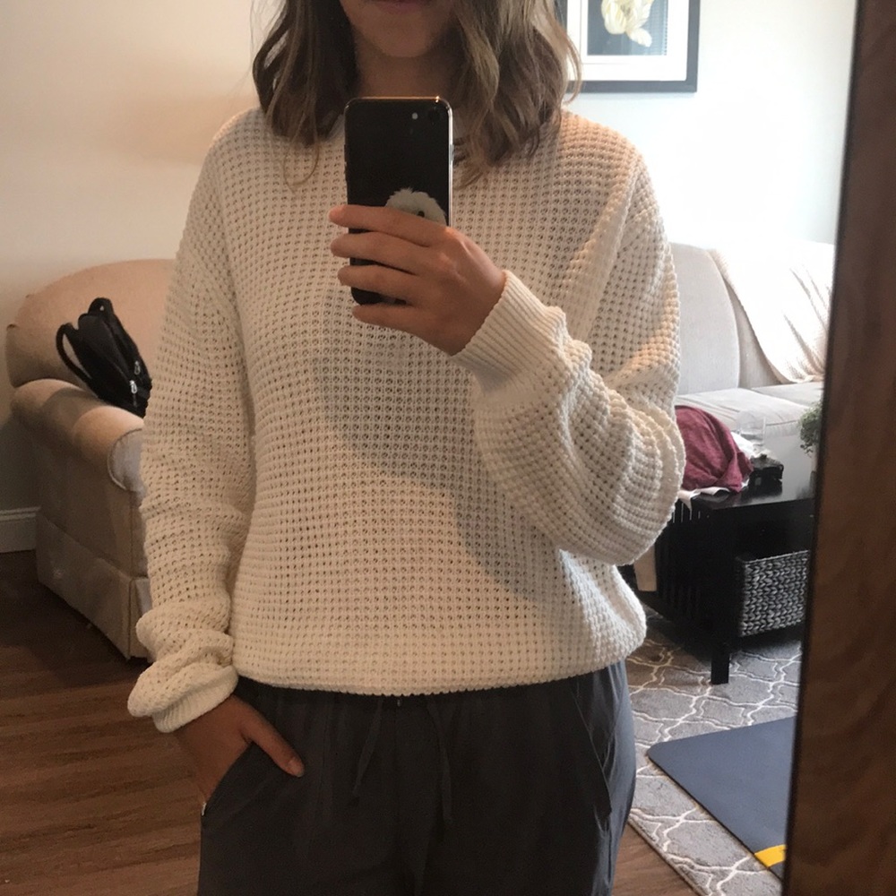 H&M White Textured Sweater